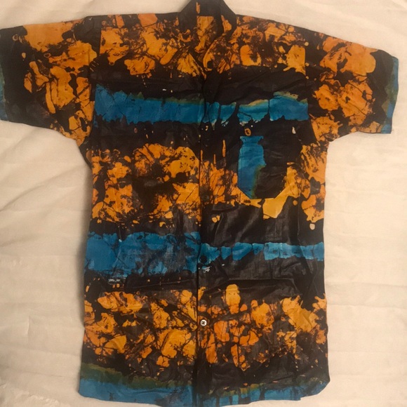 Authentic African Button shirt - Picture 2 of 3